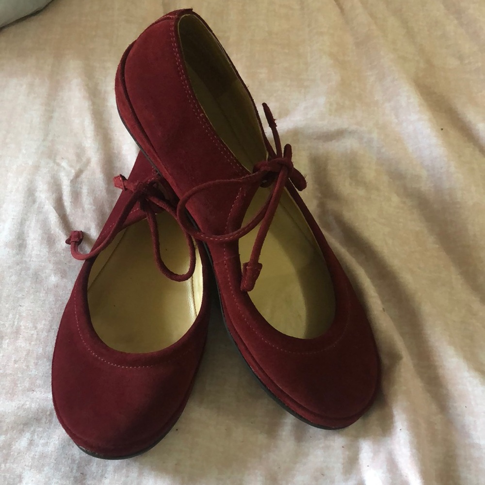 Clark’s Originals - 9M Beautiful Burgundy Suede Ballet Flats